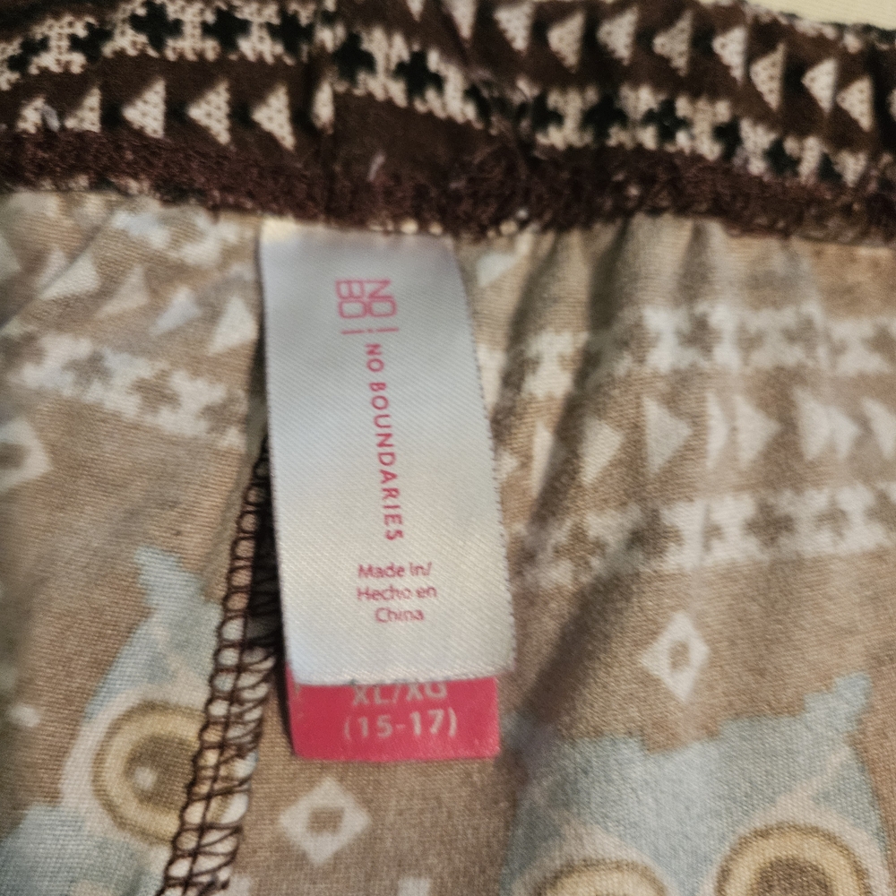 No Boundaries Brown Owl Pattern Leggings - Picture 2 of 2